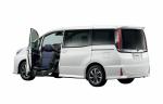 Toyota Noah Si Hybrid 2017 года